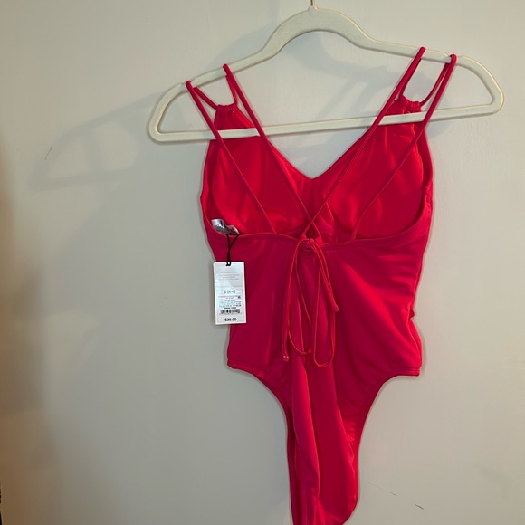 NWT Shade & Shore one piece - Picture 4 of 5